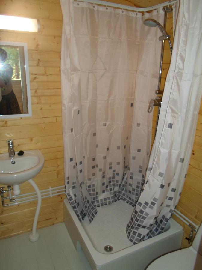 Tihase Puhkemajake Pärnu Exterior foto