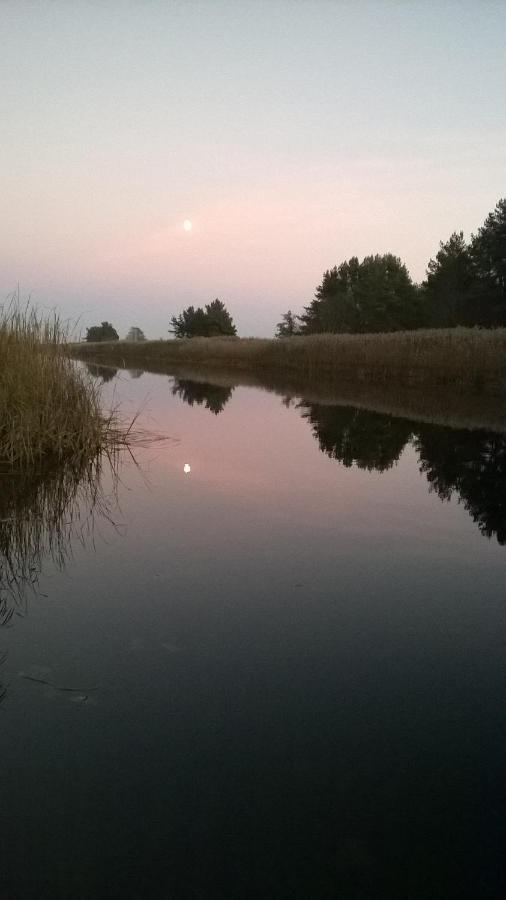 Tihase Puhkemajake Pärnu Exterior foto